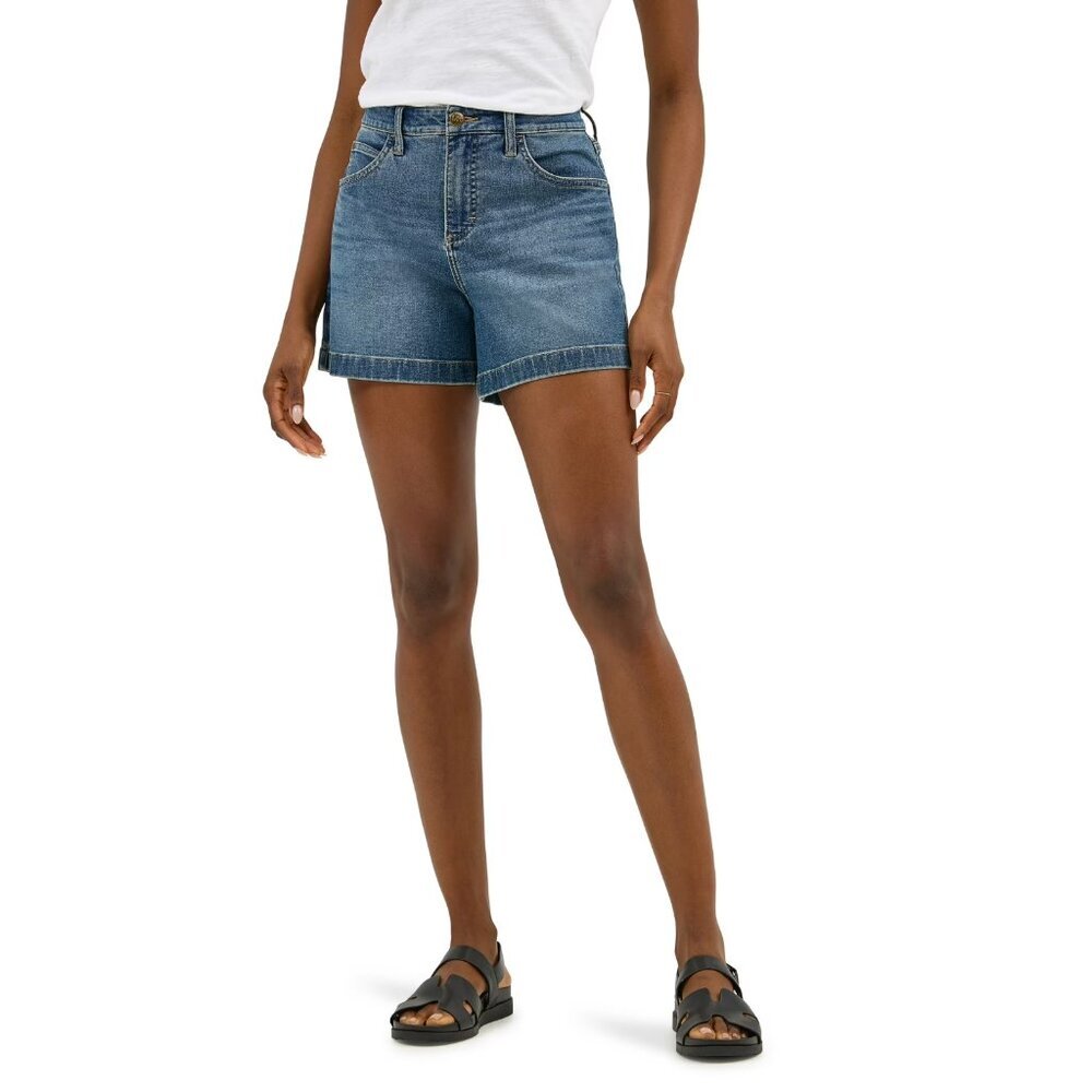 Lee Women's A-Line Short, Size 20, Regular Fit, High Rise Medium Wash, Blue